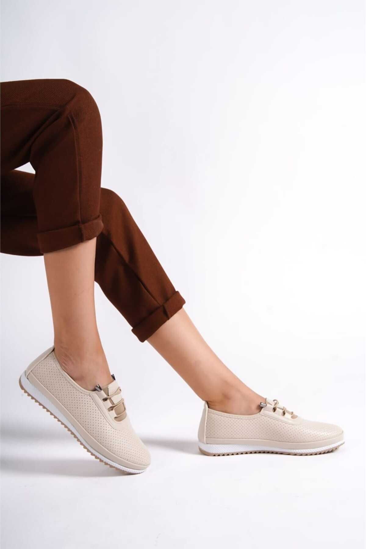 Delikli Rahat Esnek Yumuşak Ortopedik Comfort Ayakkabı Bej - 37