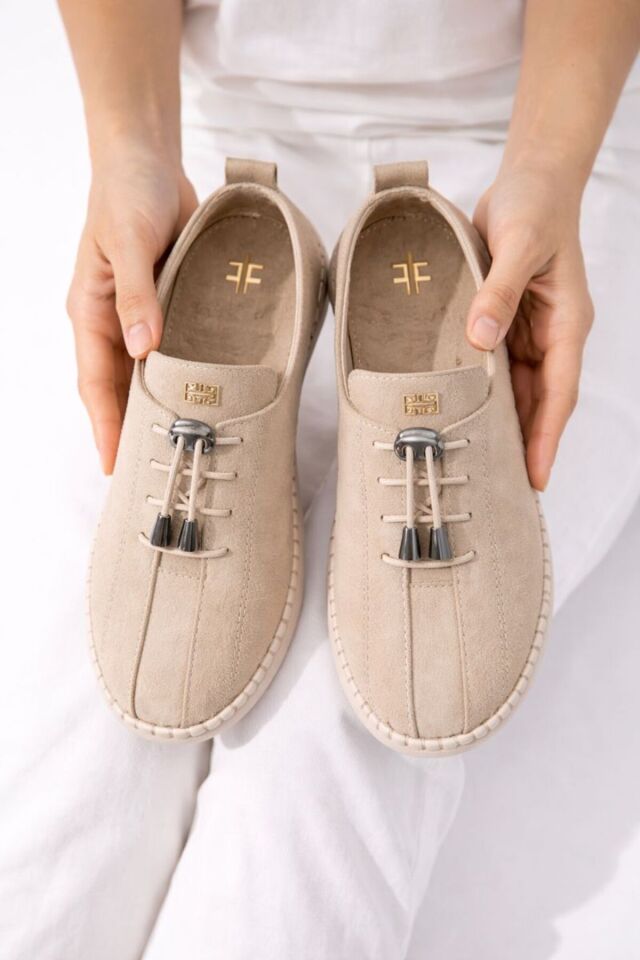 Comfort Sneaker Yumuşak Akıllı Bağcıklı Memory Taban Günlük Kaymaz Hafif Yürüyüş Ayakkabısı Bej - 36
