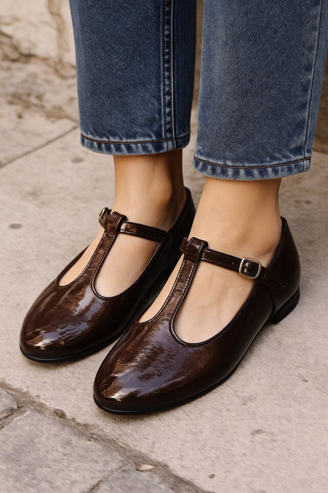 Kahverengi Rugan T-Strap Mary Jane Tasarım Babet Kahverengi Rugan - 40