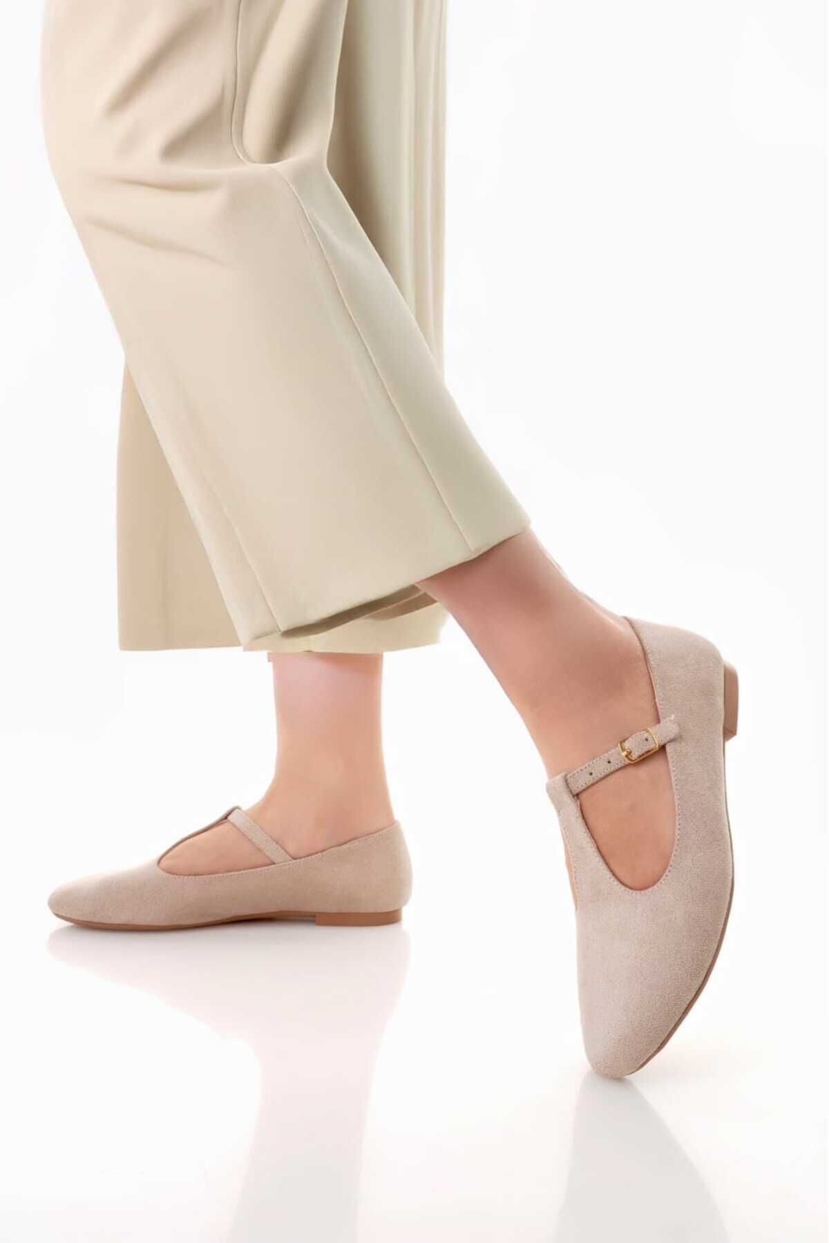 Bej Süet T-Strap Mary Jane Tasarım Babet Bej Süet - 38